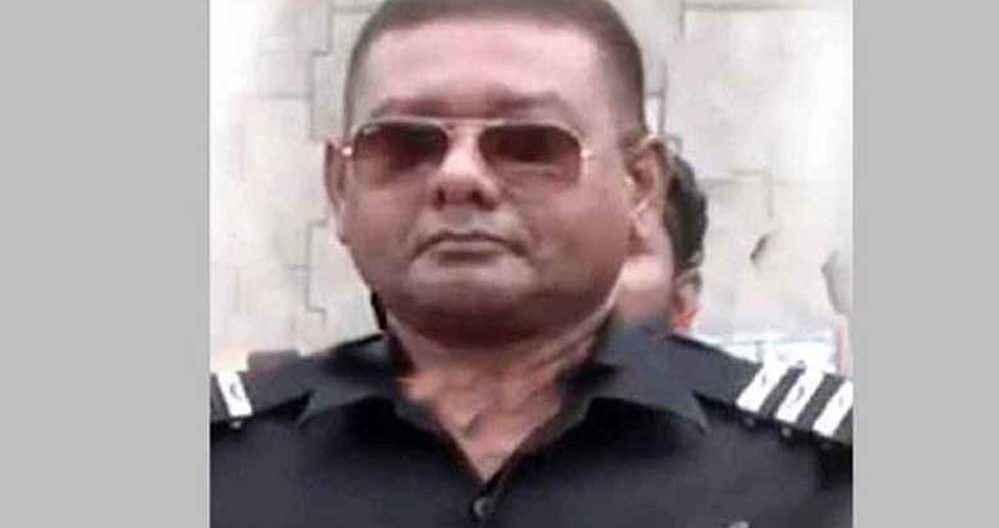 সিআইডির অতিরিক্ত পুলিশ সুপার মশিউর গ্রেপ্তার