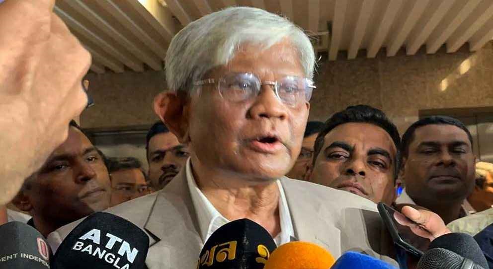 ক্ষমতায় থাকা পর্যন্ত আর্থিক খাত সংস্কার করে যাব: অর্থ উপদেষ্টা