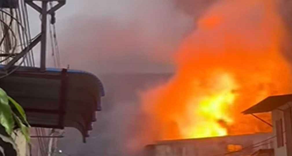 মিরপুরে ভয়াবহ আগুনে ৯ জনের মৃত্যু