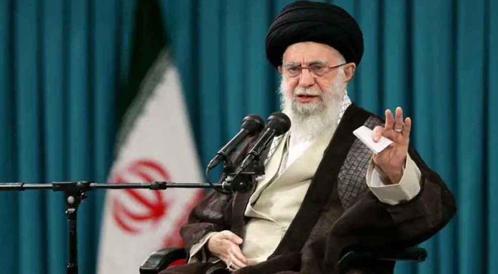 উত্তরসূরি হিসেবে ৩ জনের নাম নির্ধারণ খামেনির: নিউ ইয়র্ক টাইমস