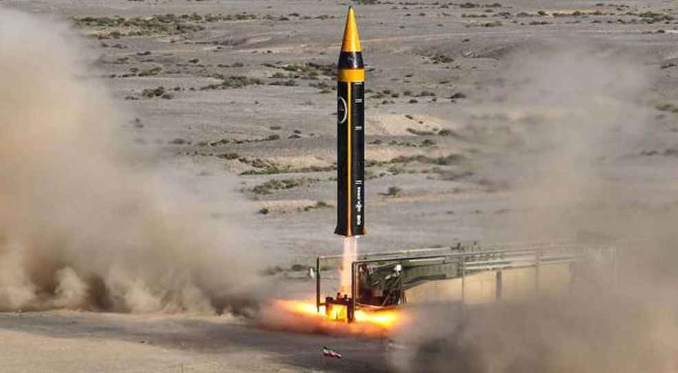 অবশেষে শক্তিশালী সেই ক্ষেপণাস্ত্র দিয়ে হামলা চালাল ইরান