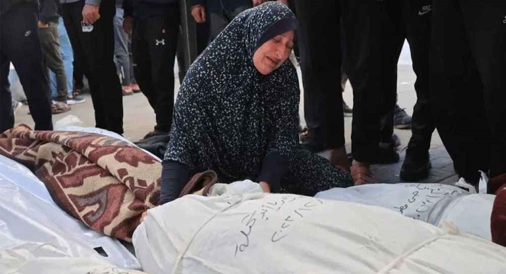 একদিনে আরও ৭১ ফিলিস্তিনিকে হত্যা