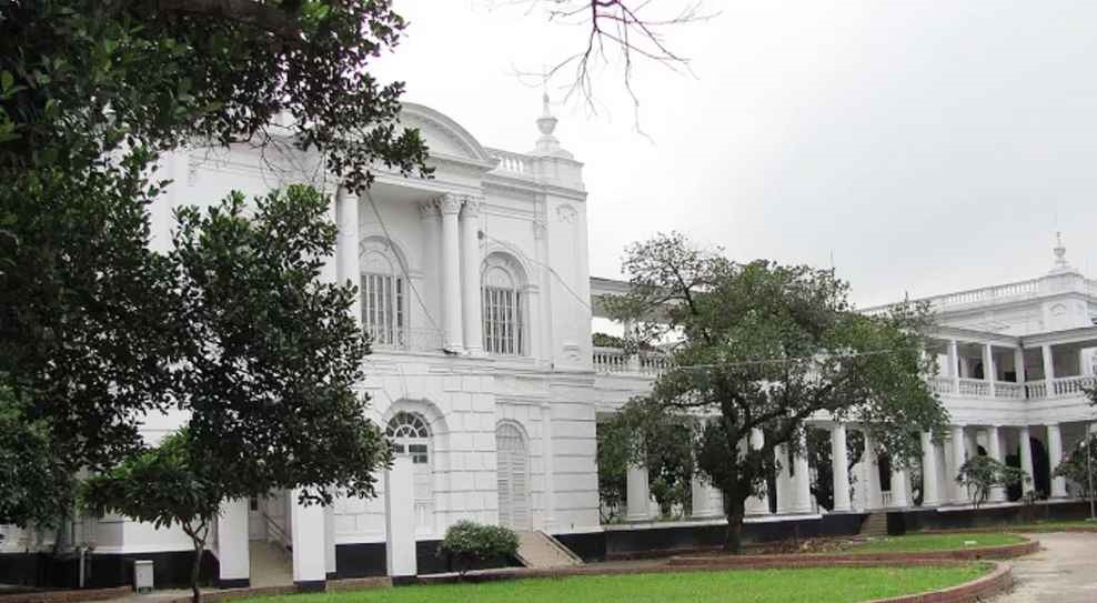 আশুলিয়ায় হত্যার পর ৬ মরদেহ পোড়ানোর মামলায় আনুষ্ঠানিক অভিযোগ দাখিল