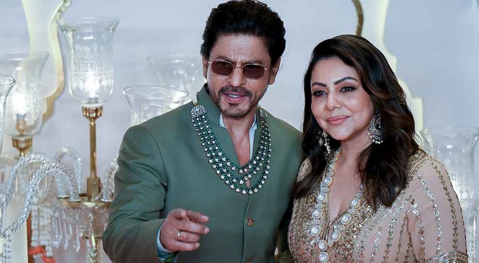 শাহরুখের স্ত্রী গৌরীর রেস্তোরাঁয় ‘গোপন দরজা’, চাঞ্চল্যকর তথ্য ফাঁস