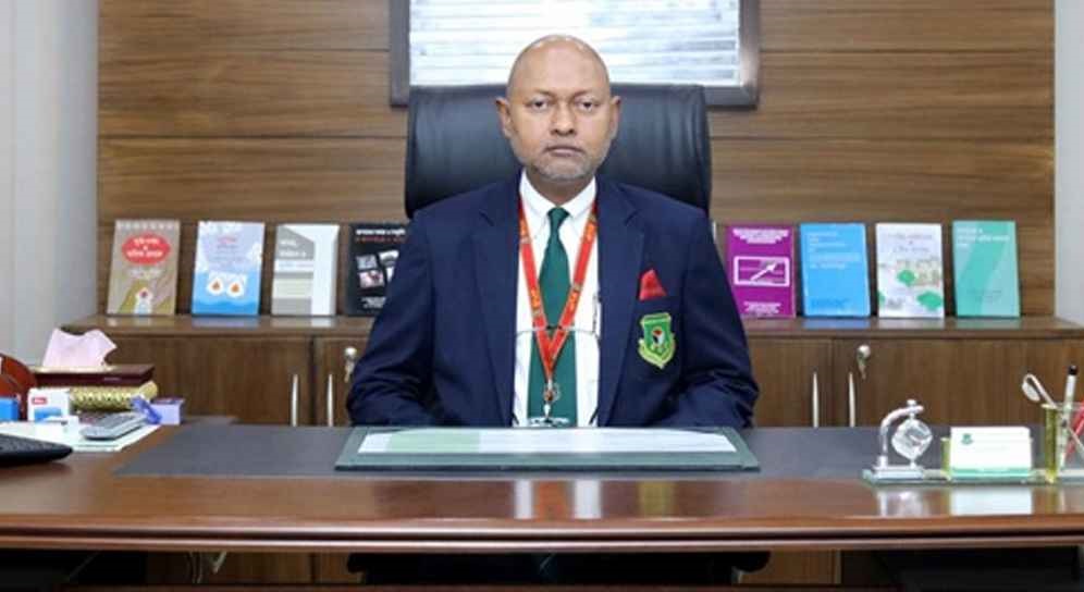 বেরোবির সাবেক উপাচার্য নাজমুল আহসান কলিমুল্লাহ গ্রেপ্তার