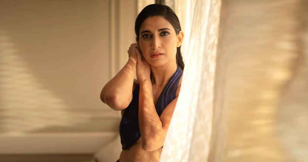 অভিনেত্রীকে প্রাণনাশের হুমকি