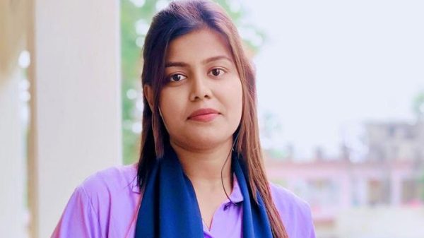 A185108db16b153dd8b91cdb61899b837f8deb4fdc34e975b3eb8ea84a962761.0