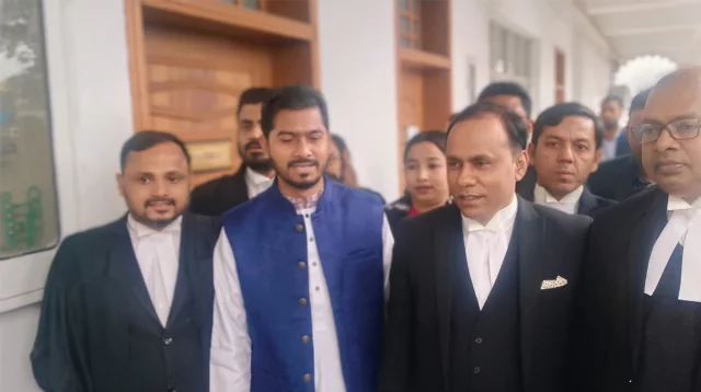 এভাবে বললে বিচার বিভাগ ভেঙে পড়বে : নুরকে হাইকোর্ট