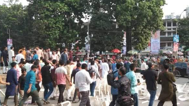 ঢাবিতে আবরার ফাহাদের মৃত্যুবার্ষিকীতে ছাত্রলীগের হামলা