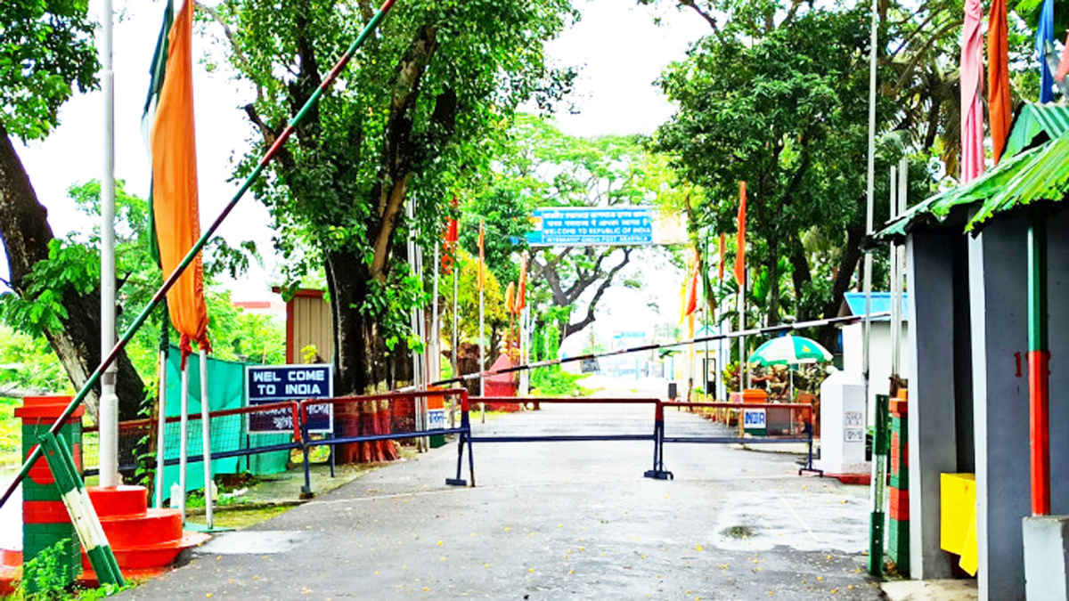 আজ থেকে টানা ৫ দিন আখাউড়া দিয়ে আমদানি-রফতানি বন্ধ