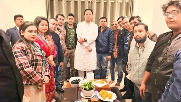 Akter Minister Pic