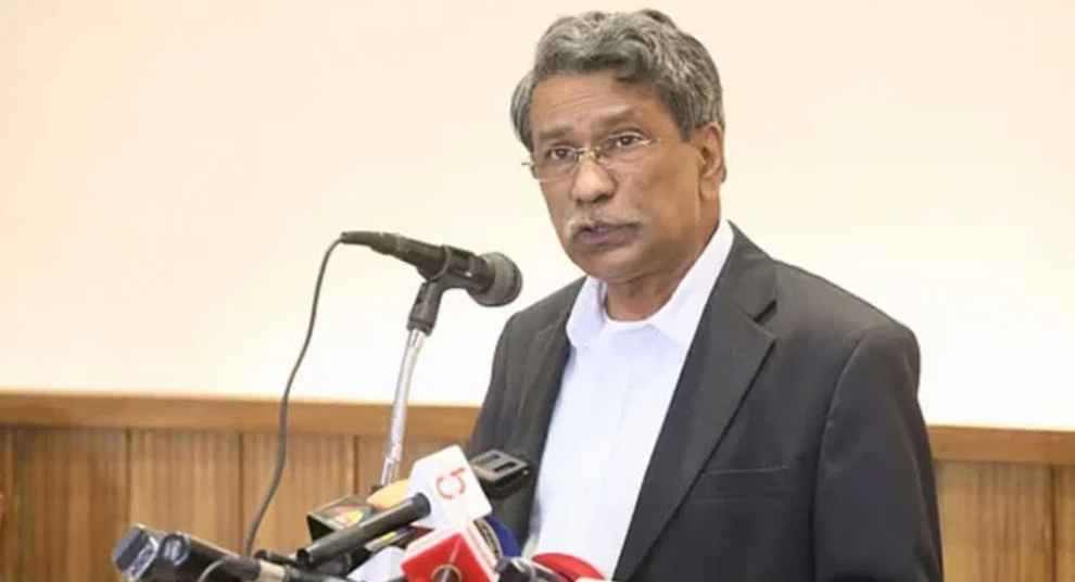 ৪ চ্যালেঞ্জ মোকাবিলা করতে না পারলে ঝুঁকিতে পড়বে দেশ: আলী রীয়াজ