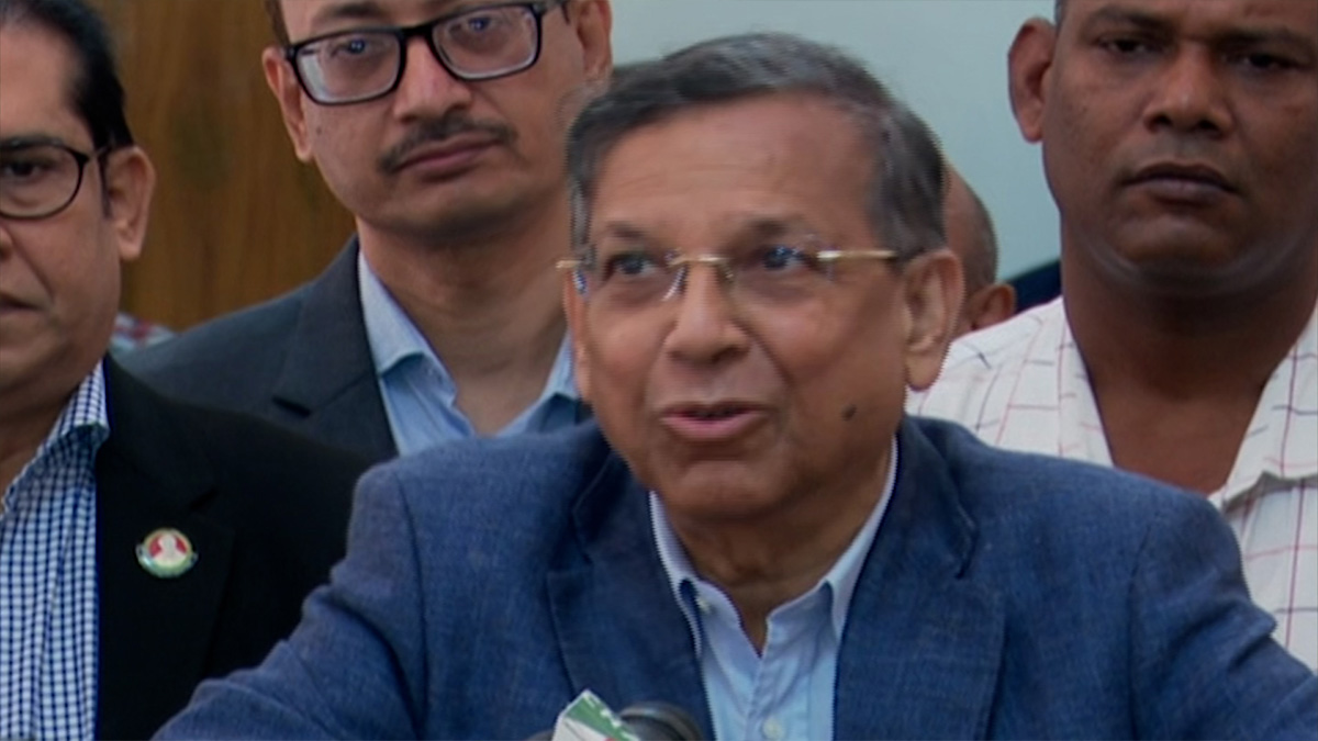 খালেদা জিয়ার হৃদযন্ত্রে পেস মেকার বসানোর কাজ চলছে: আইনমন্ত্রী