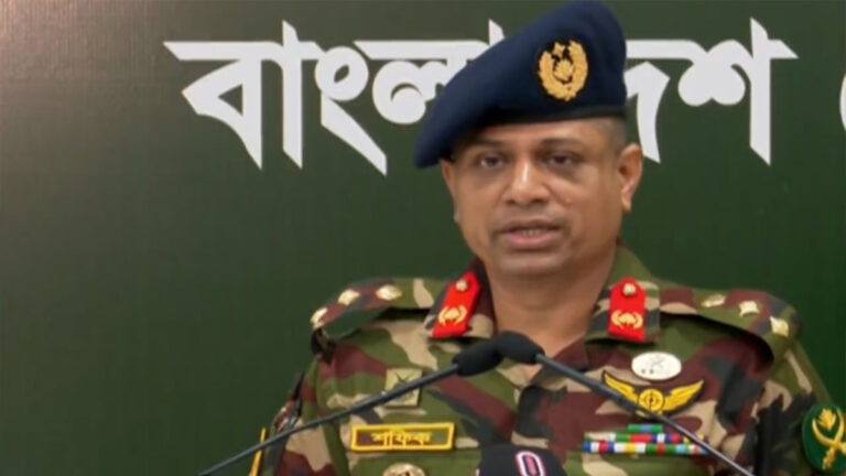 মব সৃষ্টি করে মুক্তিযোদ্ধাদের অপমান করা যাবে না: সেনাসদর