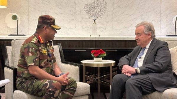 Army cheif 2503151436