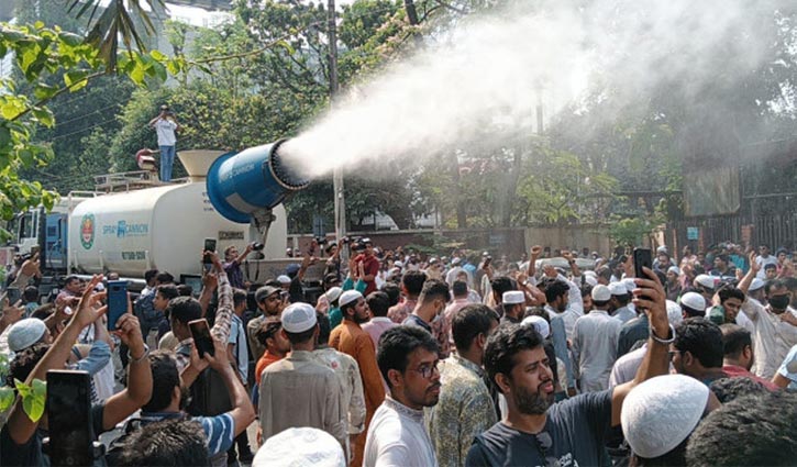 সমাবেশে পানি স্প্রে নিয়ে যে ব্যাখ্যা দিল ডিএনসিসি