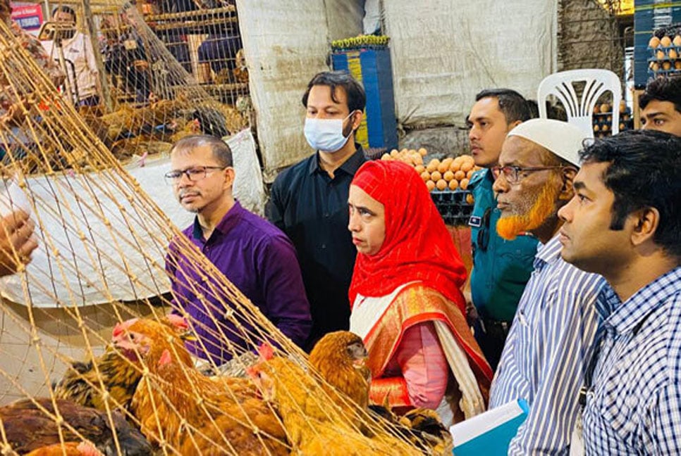 ডিম, পিয়াজ ও আলুর দাম কিছুটা কমেছে: বাণিজ্য মন্ত্রণালয়