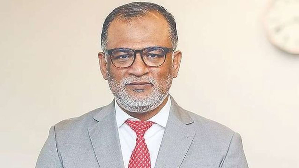 দুর্নীতি নি:শেষ সম্ভব না হলেও পথকে কঠোর করতে হবে: বাণিজ্য উপদেষ্টা