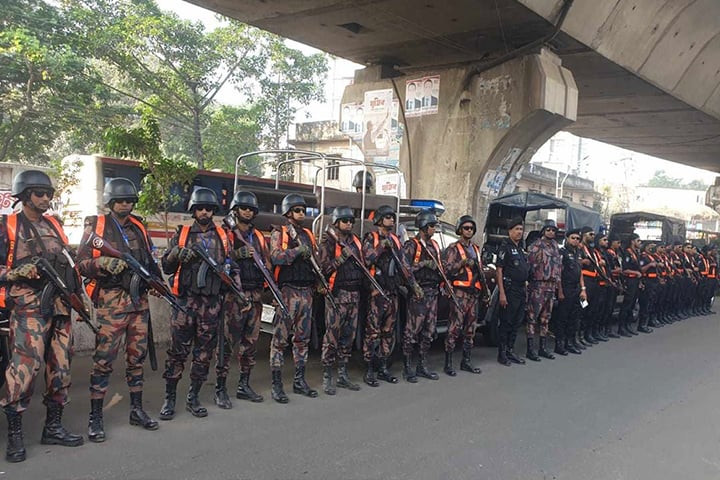 সারাদেশে ১৫৭ প্লাটুন বিজিবি মোতায়েন