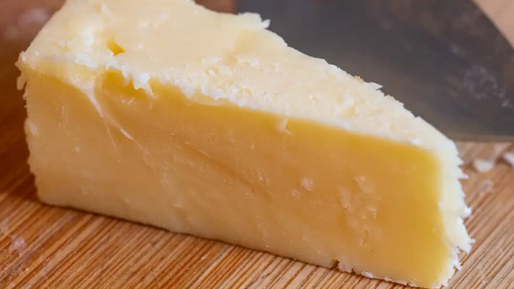 ১৮০ কেজি পনির চুরির দায়ে জার্মানিতে পুলিশ সদস্যকে চাকরিচ্যুত