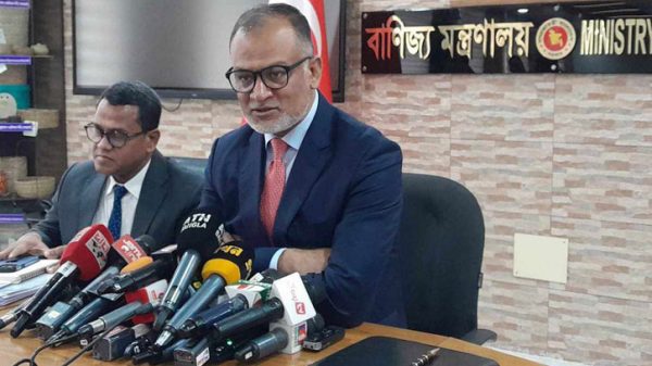 D2811328a426d70bee8f8790fffc4eae167a2a0cea89af09bf32efd0e817922a.0