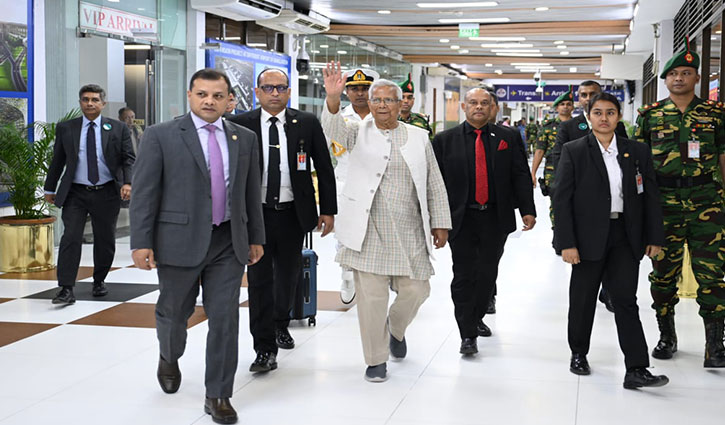 চার দিনের সফরে জাপান গেলেন প্রধান উপদেষ্টা