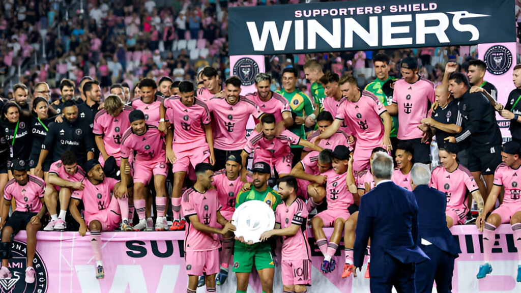 মেসির তাণ্ডবে ইংল্যান্ড রেভ্যুলেশনকে ৬-২ গোলে হারিয়ে মিয়ামির রেকর্ড