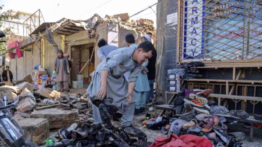 আফগানিস্তানে বন্দুকধারীদের হামলায় কারবালা ফেরত ১৬ শিয়া নিহত