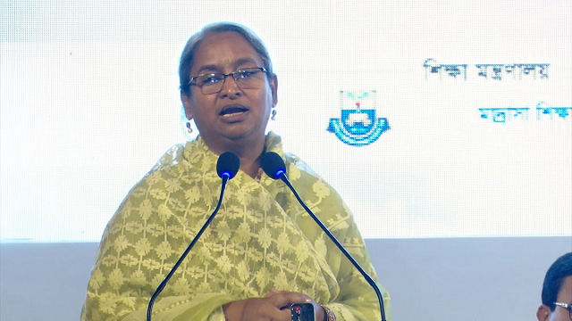 রাজনৈতিক ও ধর্মের অপব্যবহার অব্যাহত রাখতে শিক্ষাক্রম নিয়ে বিরোধিতা: দীপু মনি