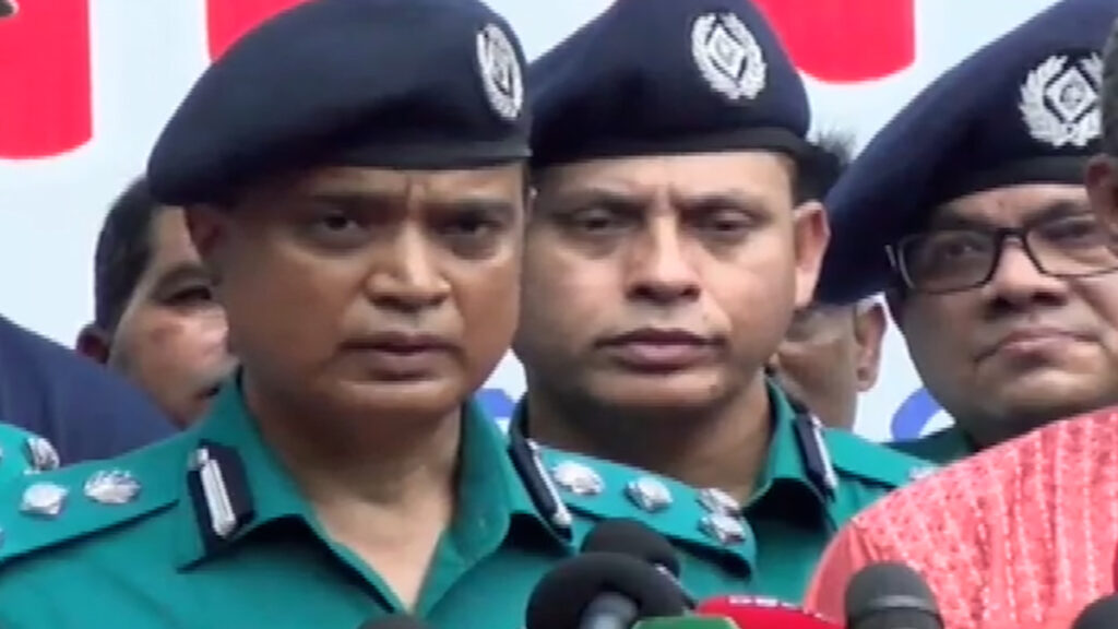 ঢাকায় এবার পূজামণ্ডপ ২৫৩টি, নিরাপত্তার কোনো শঙ্কা নেই: ডিএমপি কমিশনার