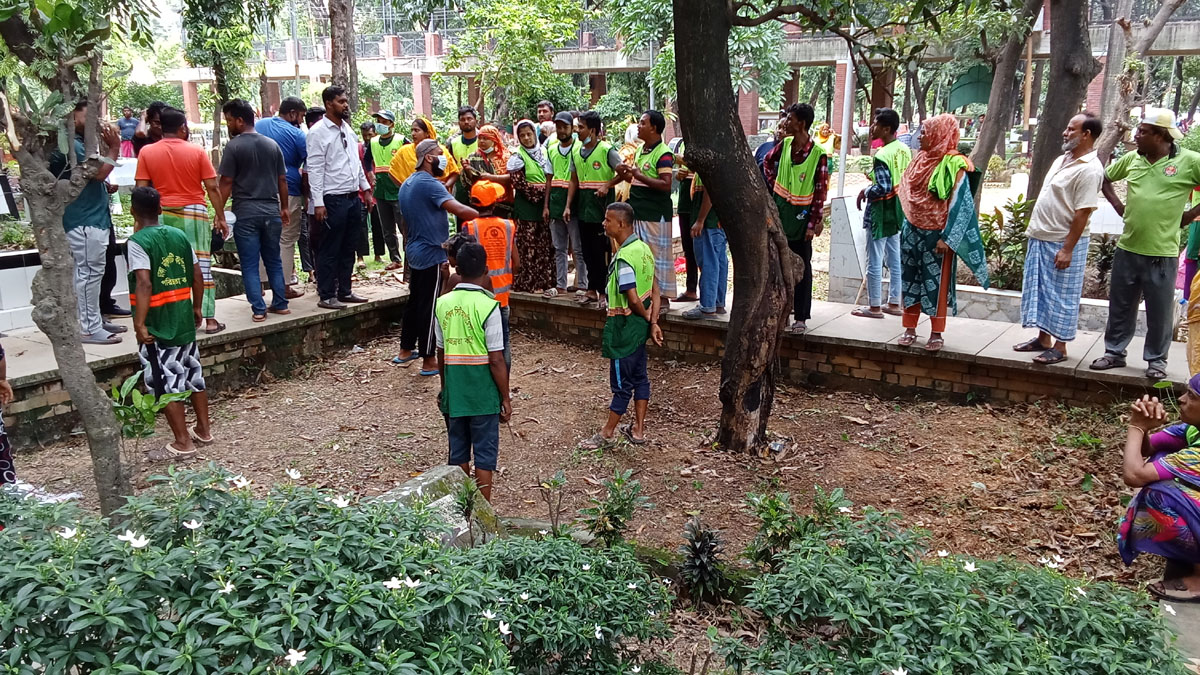 দক্ষিণ সিটির ৬২ পরিচ্ছন্নতাকর্মী চাকরিচ্যুত