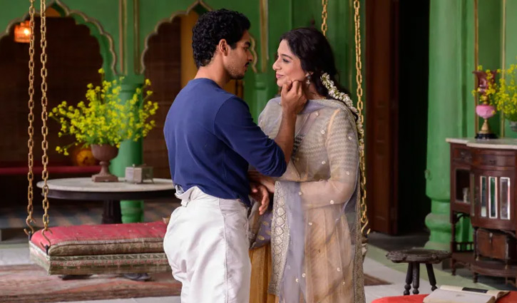 ২৯ বছরের বড় টাবুর সঙ্গে অন্তঃরঙ্গ দৃশ্য, মুখ খুললেন ইশান