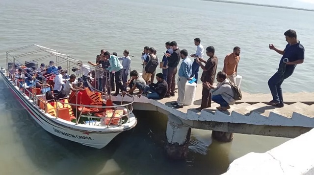 রাখাইনের পরিস্থিতি দেখতে মিয়ানমারে রোহিঙ্গা প্রতিনিধিদল