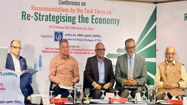 E9c971ec8a5aa4d2f8605659ee425648d120a264ae12ac56f539811941ded6a4.0