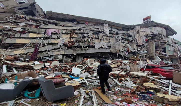 ভূমিকম্পে মৃতের সংখ্যা বেড়ে ৭ হাজার ৮০০