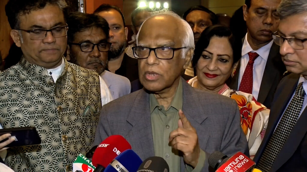 সাত কলেজ নিয়ে বিশ্ববিদ্যালয়ের মতো কর্তৃপক্ষ গঠনের প্রক্রিয়া চলছে: শিক্ষা উপদেষ্টা