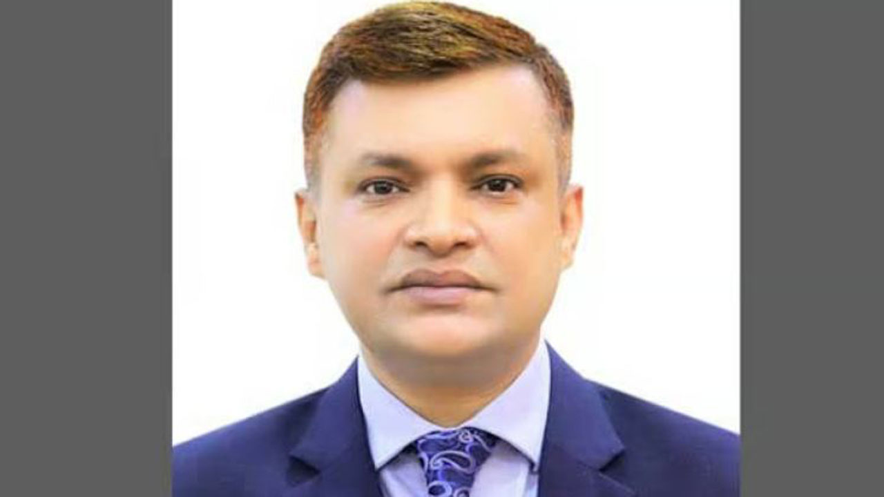 শিক্ষামন্ত্রীর পিএস হলেন শাহগীর আলম