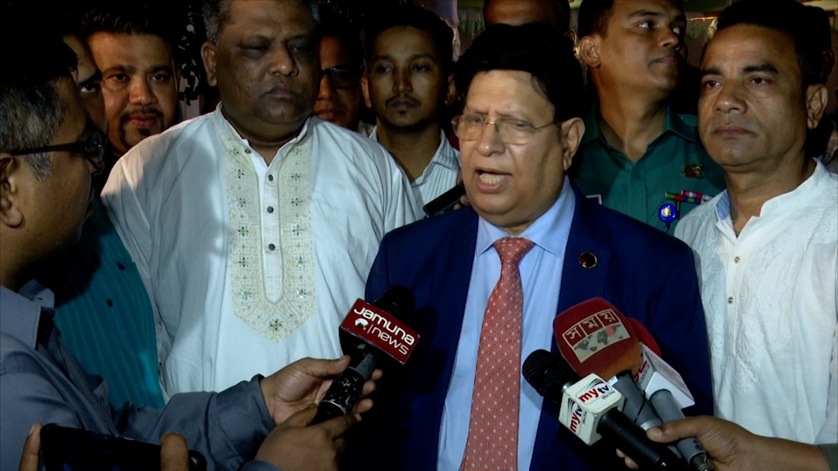 দেশের আইনে বিচার হবে বাইডেনের কথিত উপদেষ্টার: পররাষ্ট্রমন্ত্রী