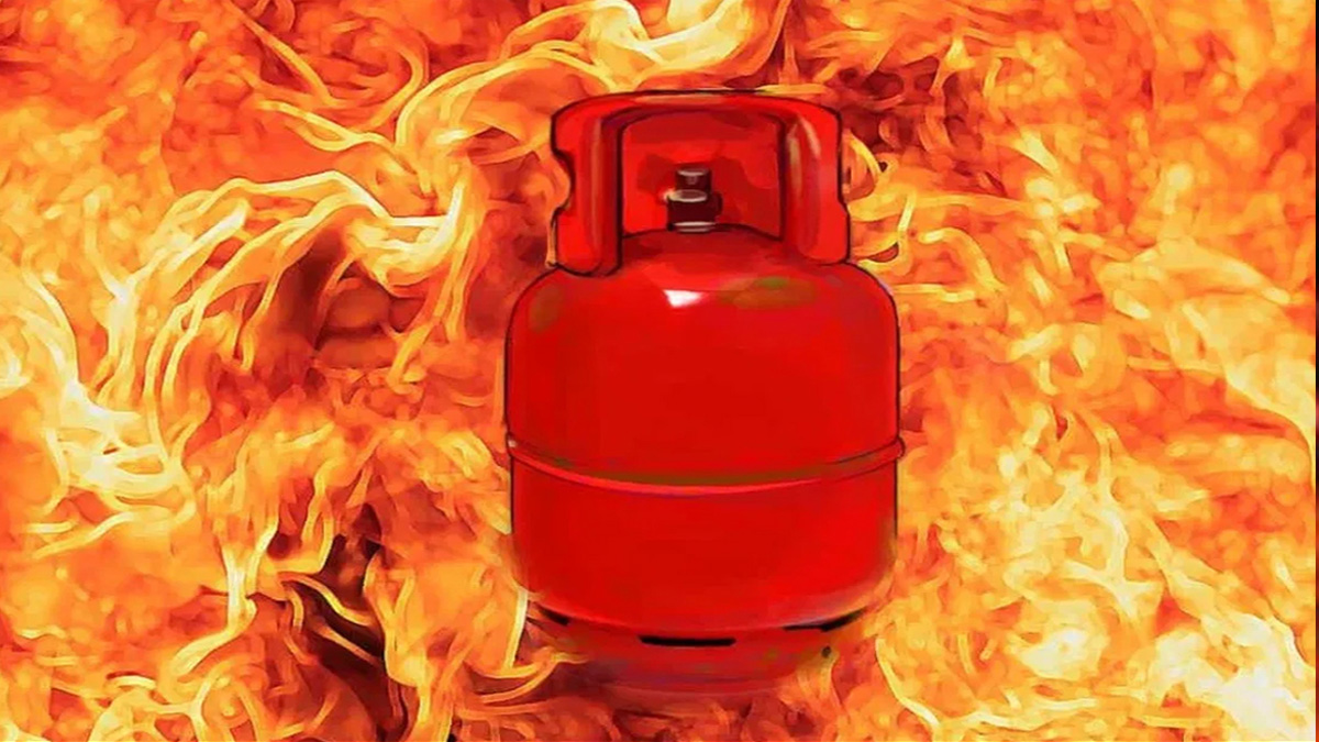 গাজীপুরে গ্যাস সিলিন্ডার বিস্ফোরণ: মৃতের সংখ্যা বেড়ে ৬