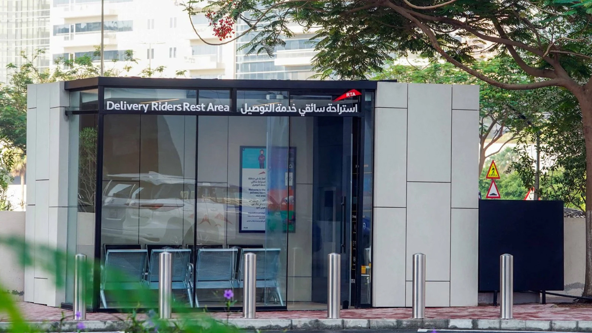 দুবাইতে ডেলিভারি রাইডারদের জন্য ৪০টি শীতাতপ নিয়ন্ত্রিত বিশ্রামাগার