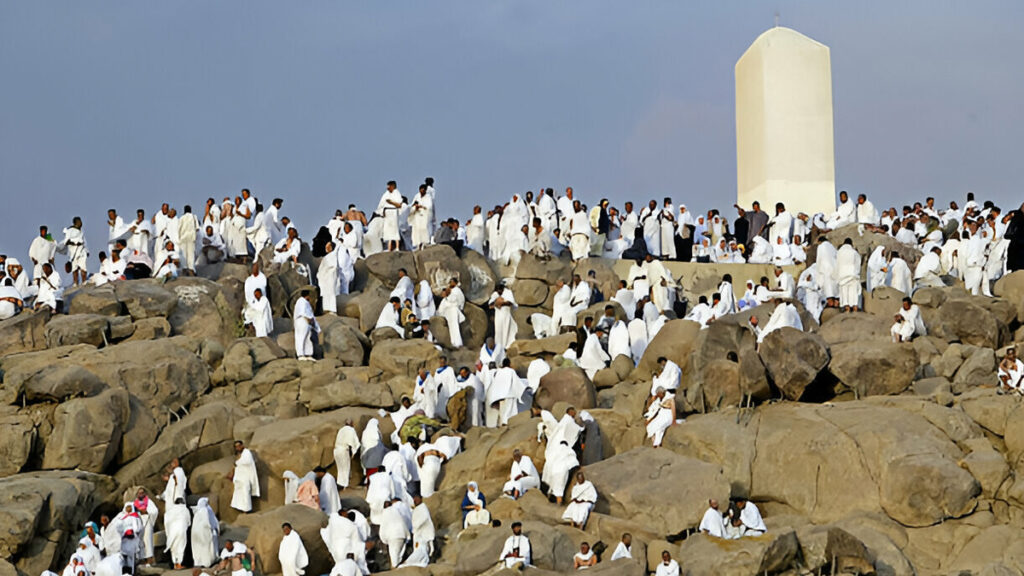 আজ পবিত্র হজ