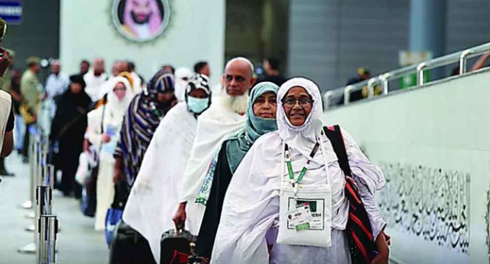 সৌদি পৌঁছেছেন ৪৯১০৩ হজযাত্রী, আরও একজনের মৃত্যু