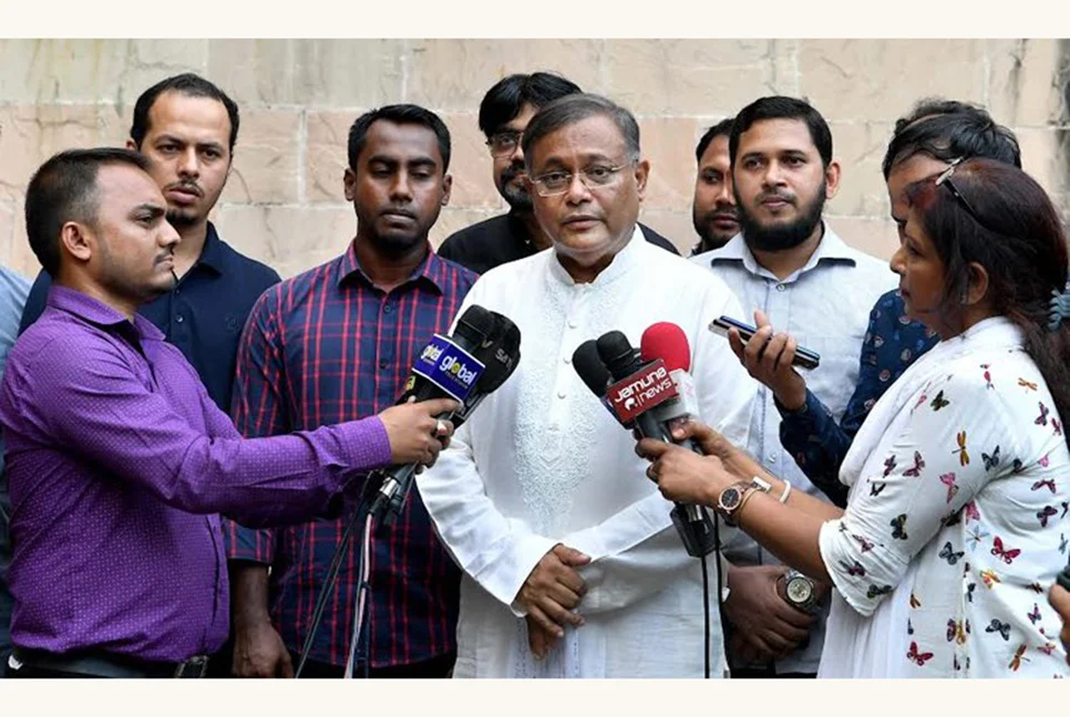 বিএনপির মিছিল থেকে পেট্রোল বোমা মারার শঙ্কায় জনগণ : তথ্যমন্ত্রী