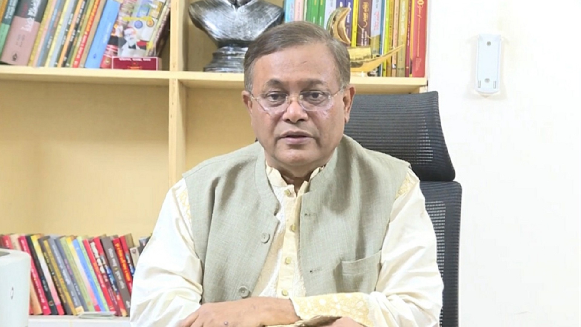 ‘ইসরায়েলি কায়দায় পুলিশ হাসপাতালে বিএনপির আক্রমণ’