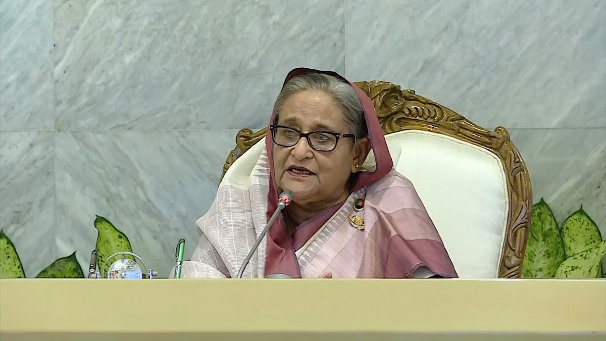 বাংলাদেশকে বাঁচিয়ে রাখতে হলে নদীগুলোকে বাঁচাতে হবে: প্রধানমন্ত্রী