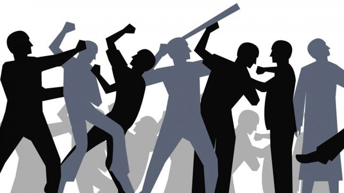 রূপগঞ্জে যুবদলের দু’পক্ষের সংঘর্ষে গুলিবিদ্ধ অটোরিকশাচালক মারা গেছেন