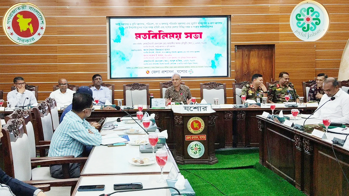 মাদক বন্ধে অ্যাকশন না নিলে চাকরি থাকবে না: স্বরাষ্ট্র উপদেষ্টা