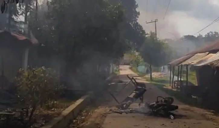 খাগড়াছড়িতে ৩ পাহাড়ি নিহত, মেজরসহ ১৩ সেনাসদস্য আহত