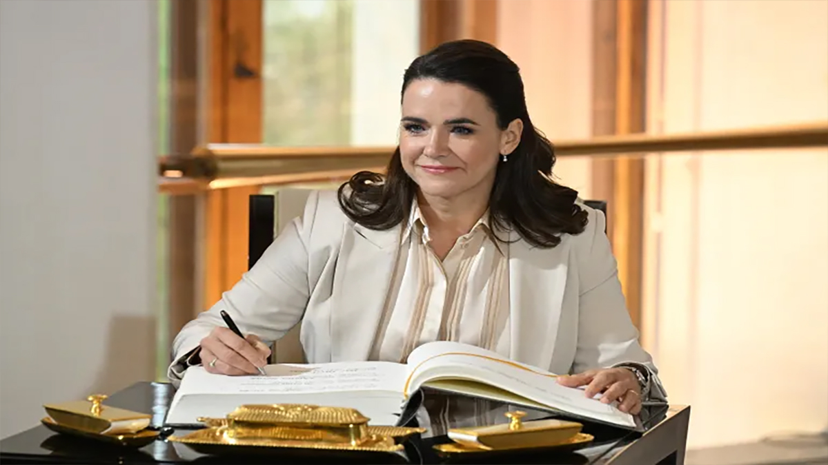 অপরাধীকে ক্ষমা করে জনরোষে হাঙ্গেরির প্রেসিডেন্টের পদত্যাগ