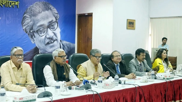 যারা মুক্তিযুদ্ধ, শহীদের সংখ্যা ও সংবিধান প্রশ্নবিদ্ধ করে তারা বাংলাদেশকে অস্বীকার করে: ডেপুটি স্পিকার